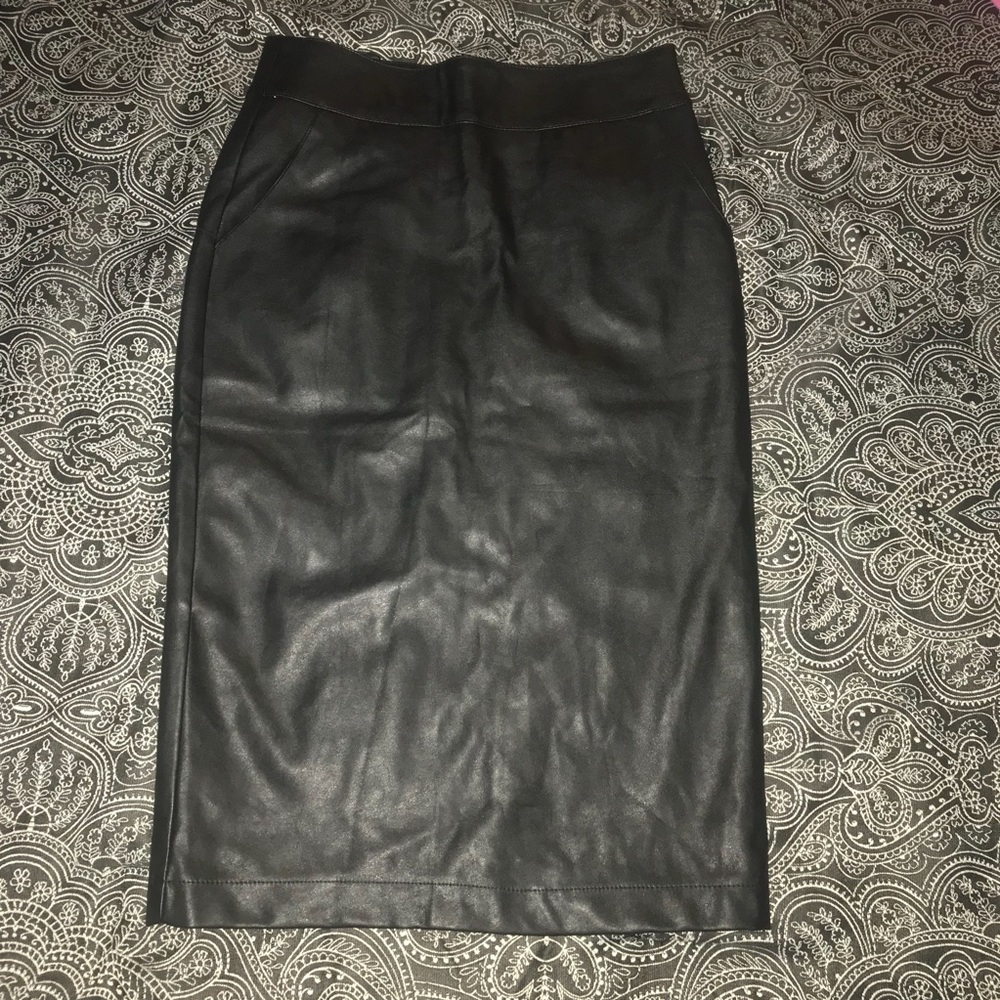 Poly Knit Leather Pencil Skirt